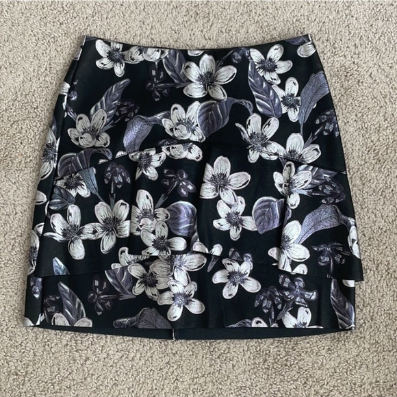 Zara Basic size medium skirt - Picture 5 of 15